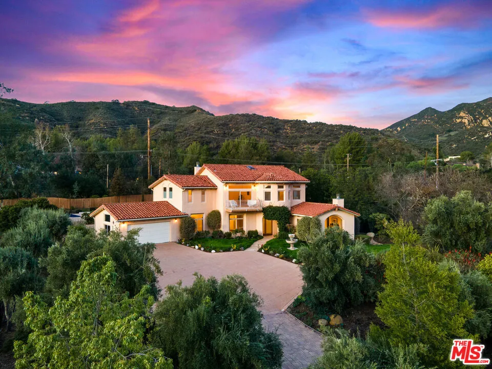 2175 Cold Canyon Road, Calabasas, California 91302 home-pic-0